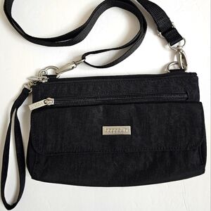 Baggallini Black Leopard Print Mini Versatile Multi Wristlet Crossbody Bag